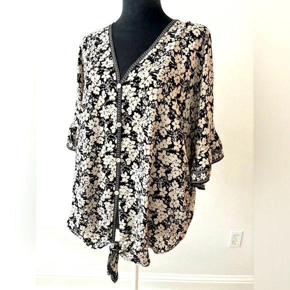 NWOT Max Stupid Floral Button Down Blouse - Picture 2 of 8